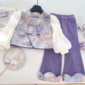 بدلة بنات ثلات قطع (4سنوات الي 10سنوات)